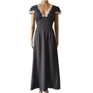 Rihoas Polka Dot Maxi Dress Black White Lace Trim V-Neck Empire Waist NWT Medium